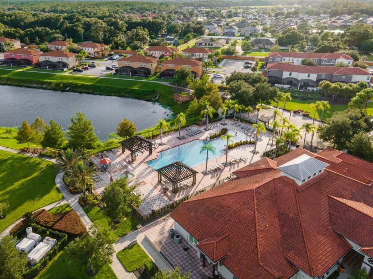 Casa de férias Ground Floor Gathering Up To 9 Guests Bl387 Kissimmee